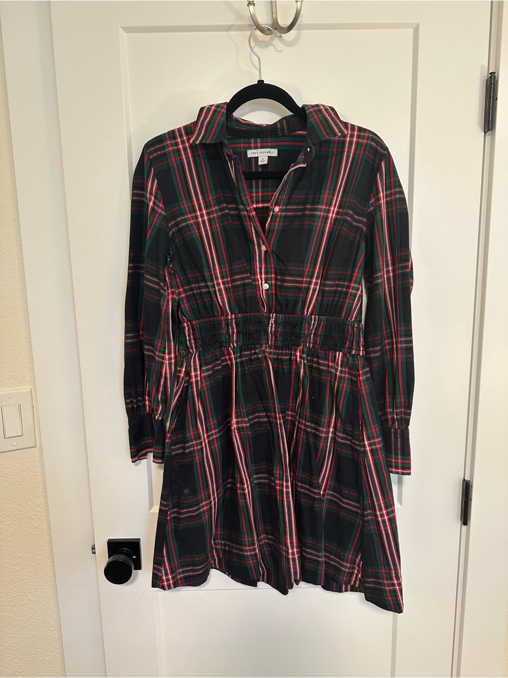 Plaid Button-Front Waist-Defined Dress in Black and Red